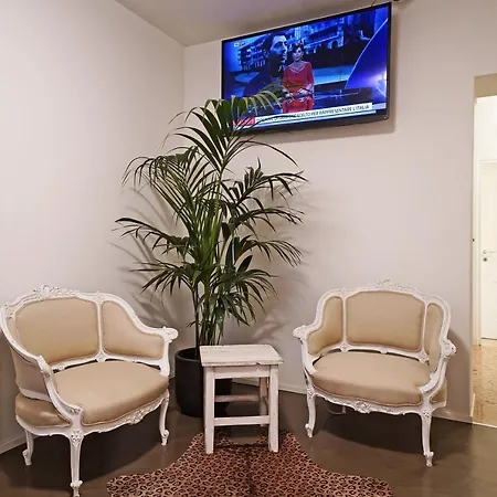 Riviera Carducci Guest house