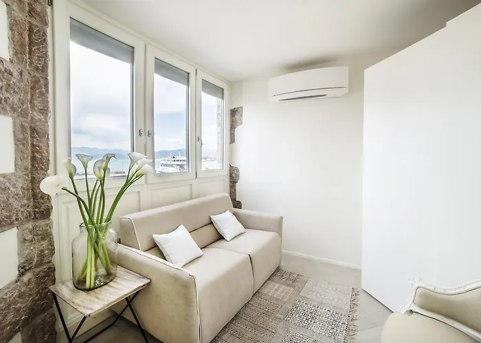 Vendégház Riviera Carducci