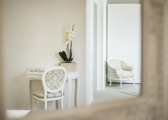 Riviera Carducci Vendégház 4*