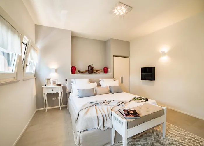 Vendégház Riviera Carducci 4*