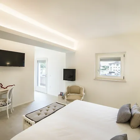 Pensión Riviera Carducci